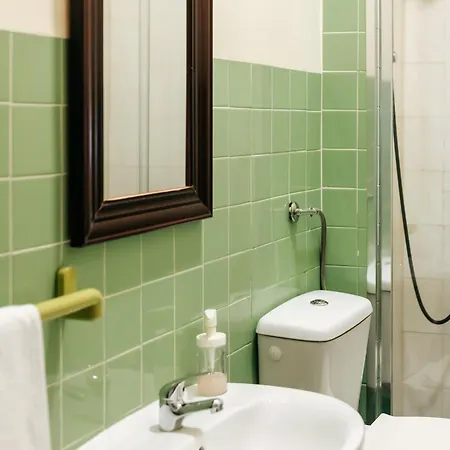 Aquilla Family 204 * Lisbona