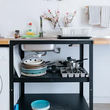 Aquilla Family 204 * Lisbon