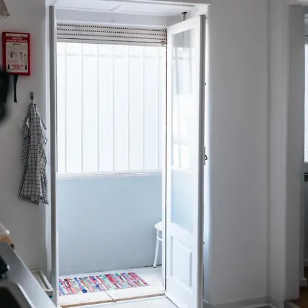 Aquilla Family 204 Lisbona