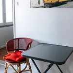 Quarto em Acomodações Particulares Aquilla Family 204